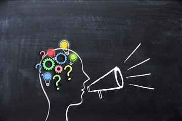 荷花烟多少钱一包 荷花多少钱一条烟